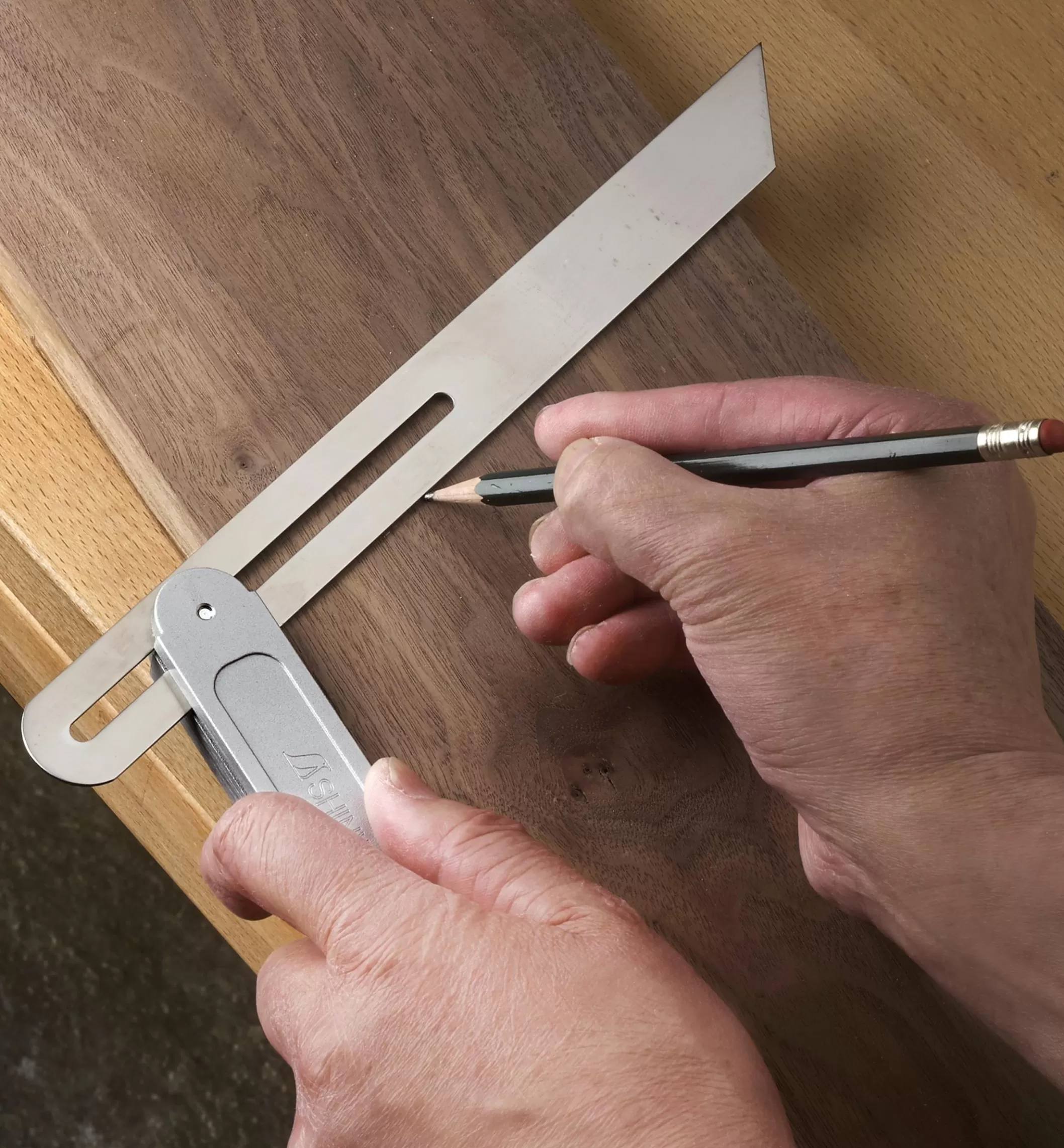 Cheap Lee Valley Aluminum Sliding Bevel
