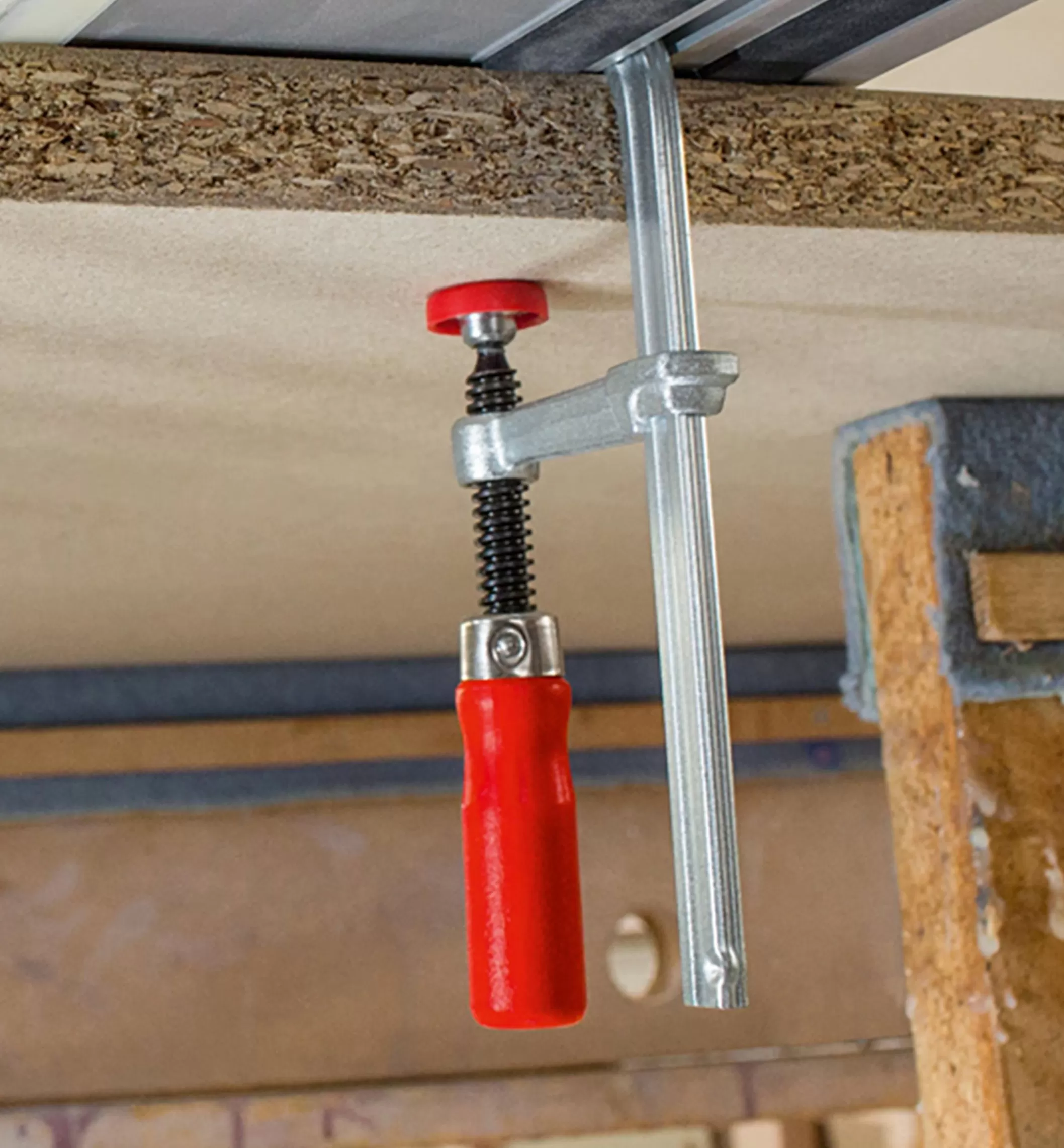 Store Lee Valley Bessey Track Clamps