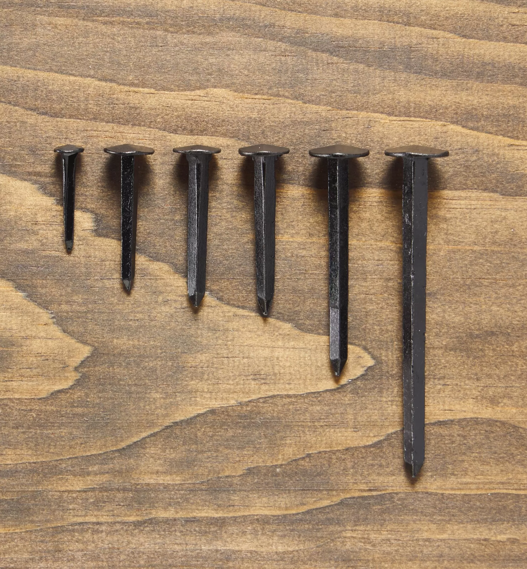 Hot Lee Valley Black Steel Diamond-Head Forged Nails From Clouterie Rivierre