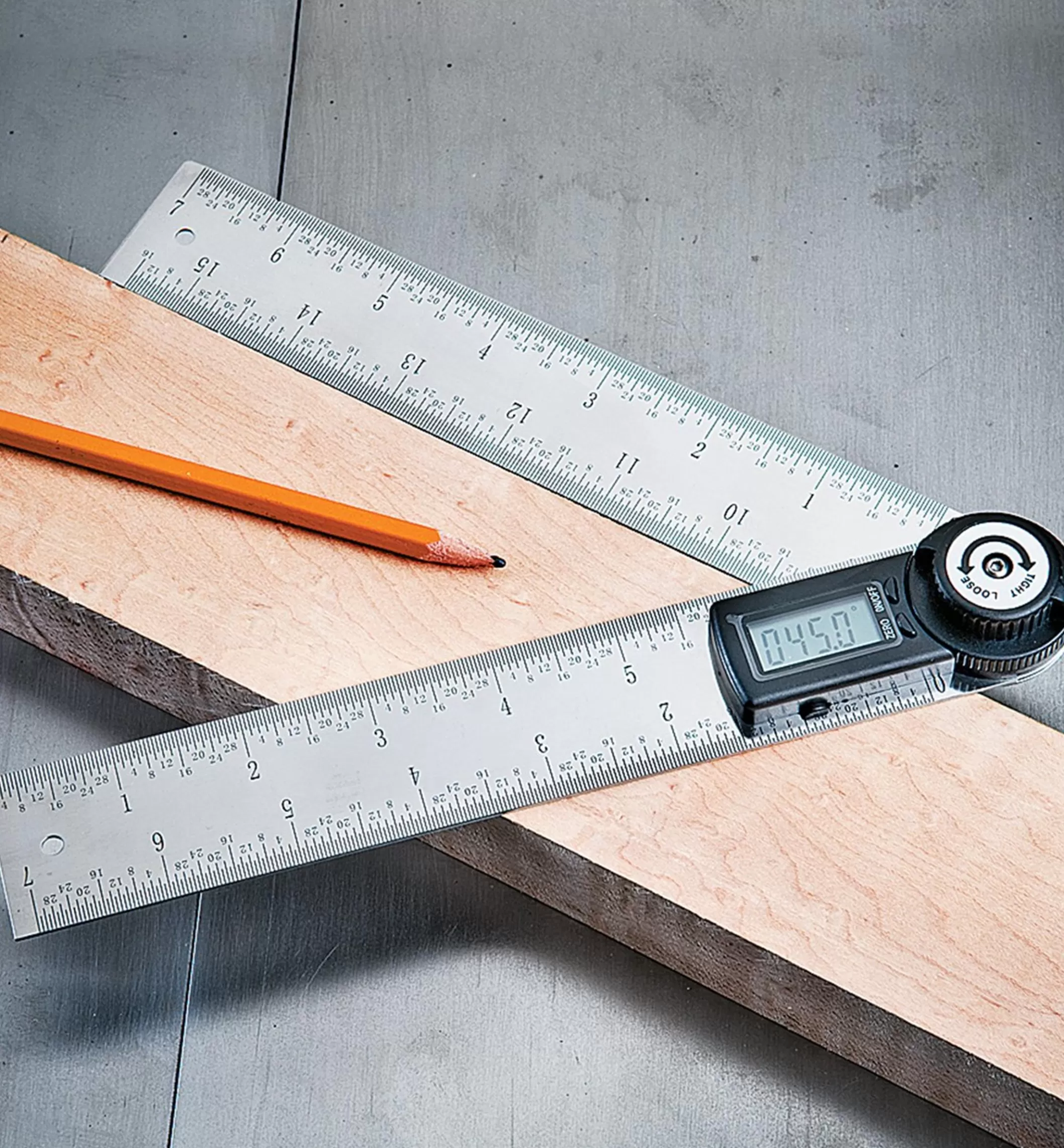 Clearance Lee Valley Digital Protractor
