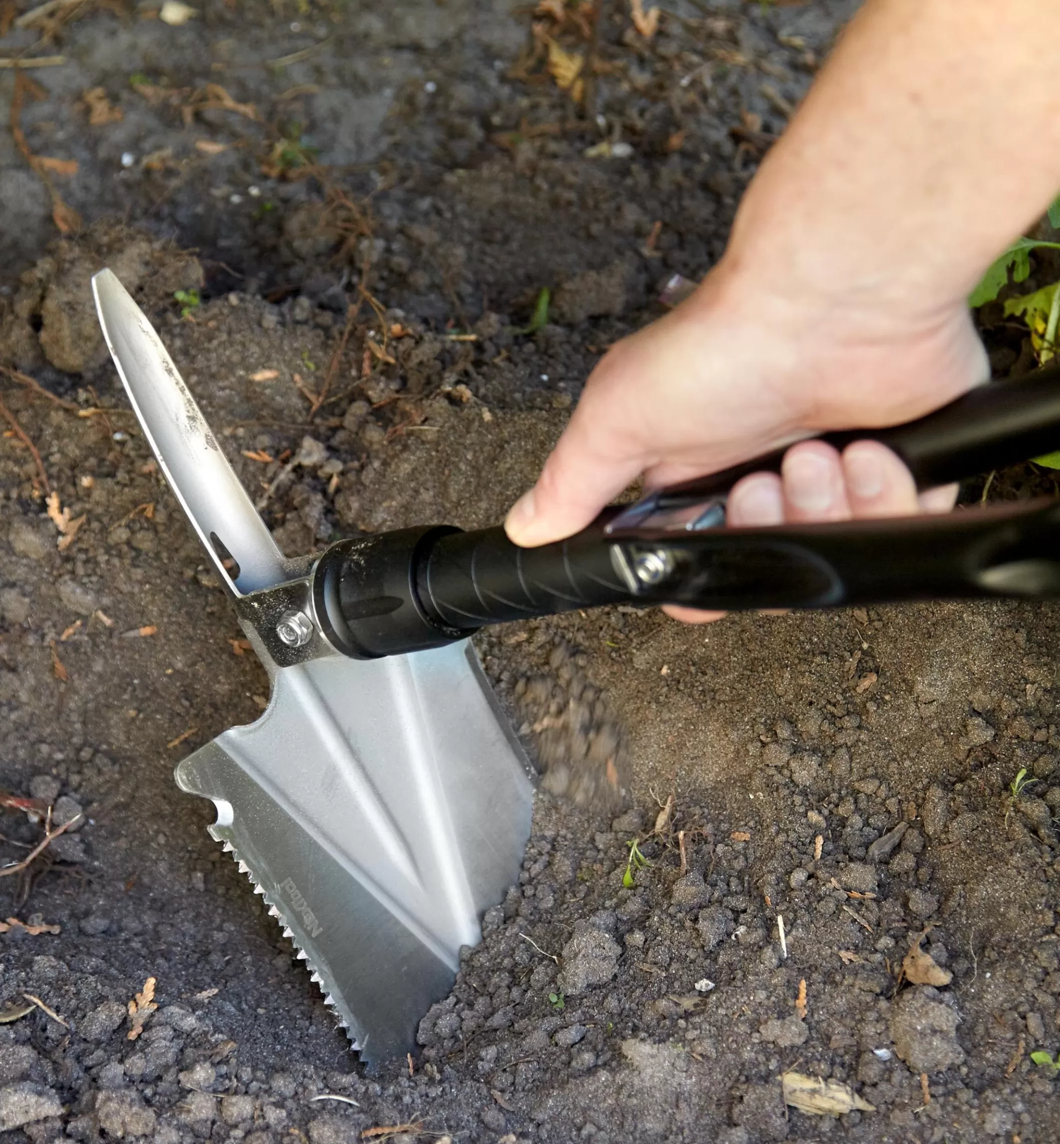 Online Lee Valley Folding Shovel