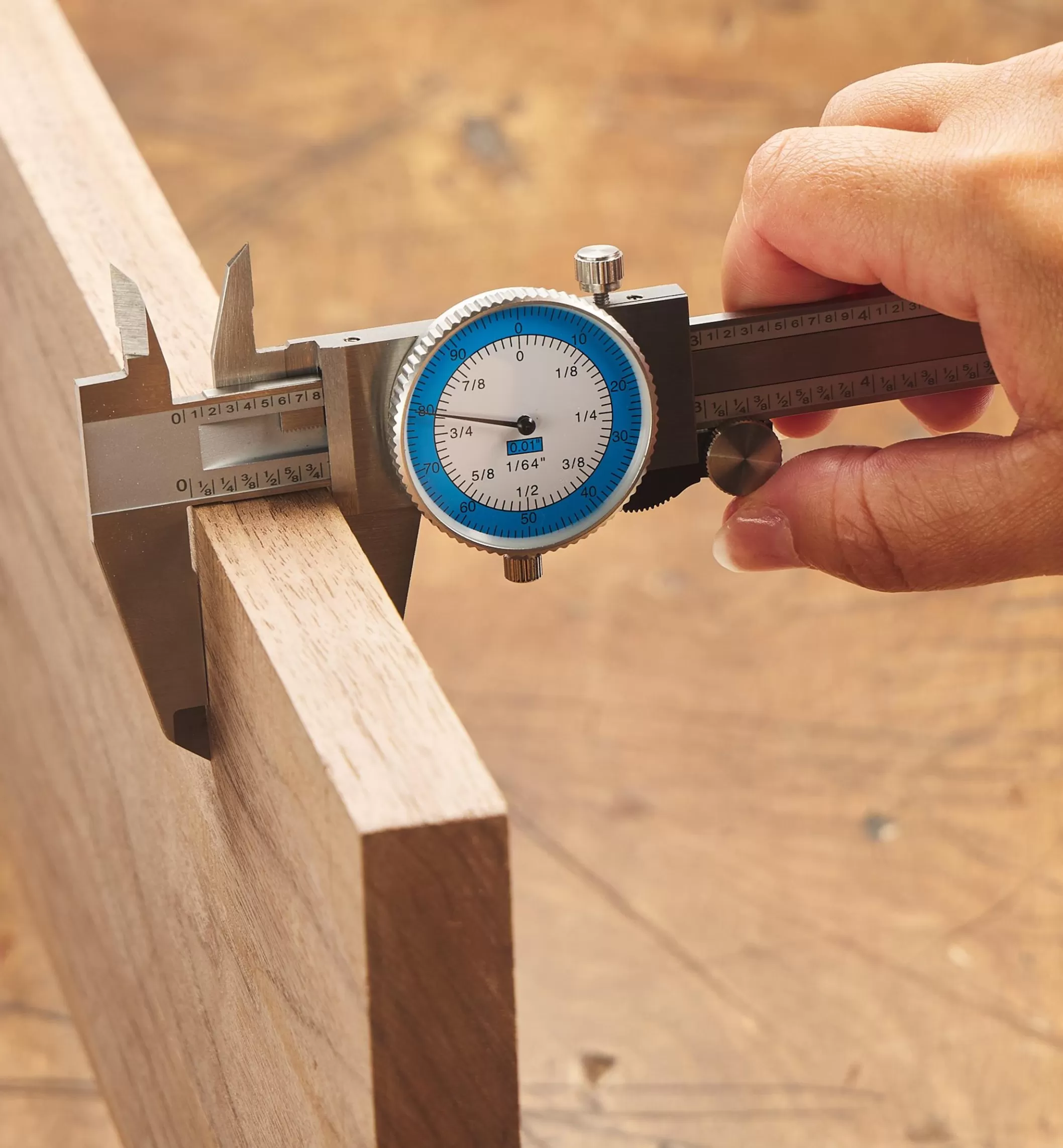 Clearance Lee Valley Fractional/Decimal Inch Combination Caliper