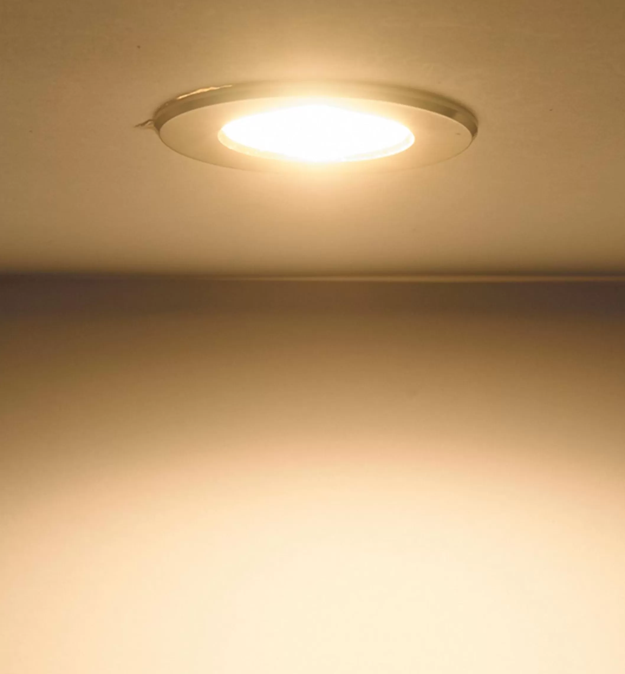 Store Lee Valley Indoor/Outdoor Warm Or Natural White Mini Recessed LED Light Kits