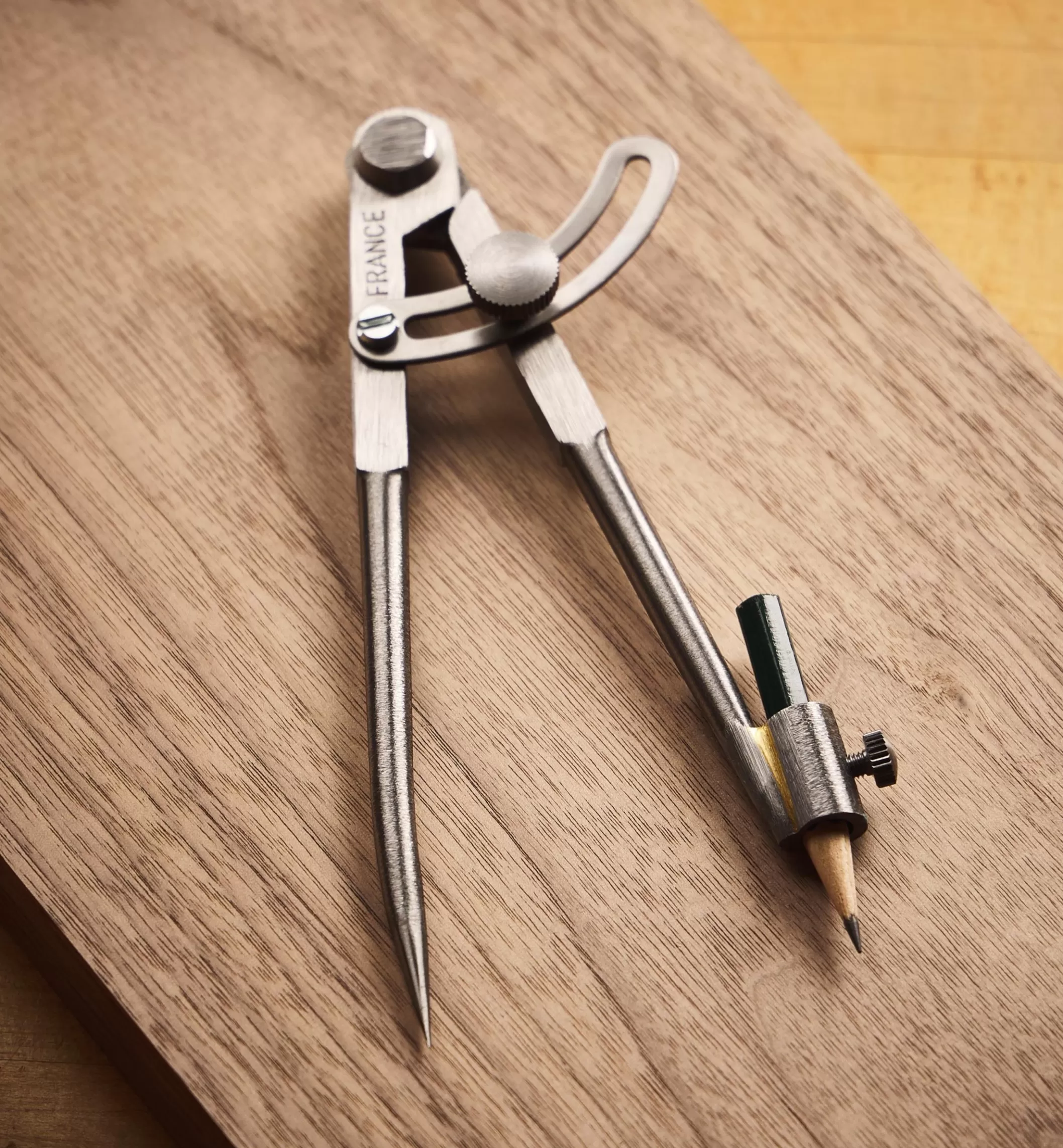 Discount Lee Valley Large Heavy-Duty Compasses