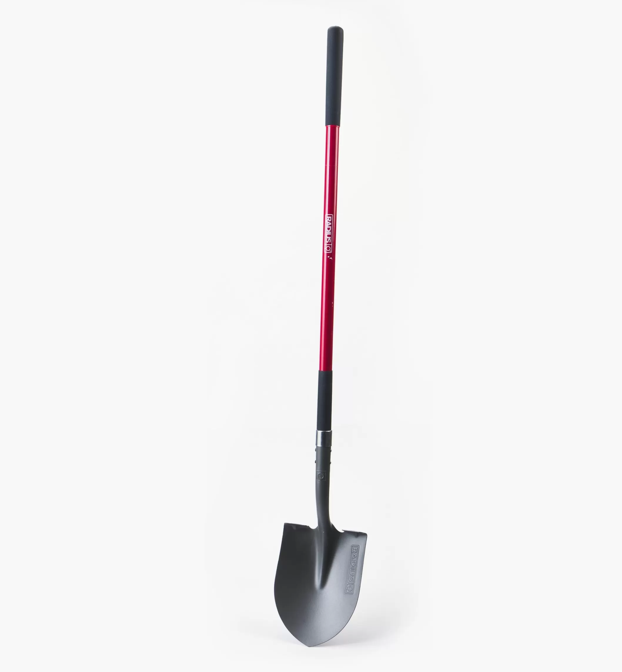 Store Lee Valley Long-Handled Round-Point Shovel