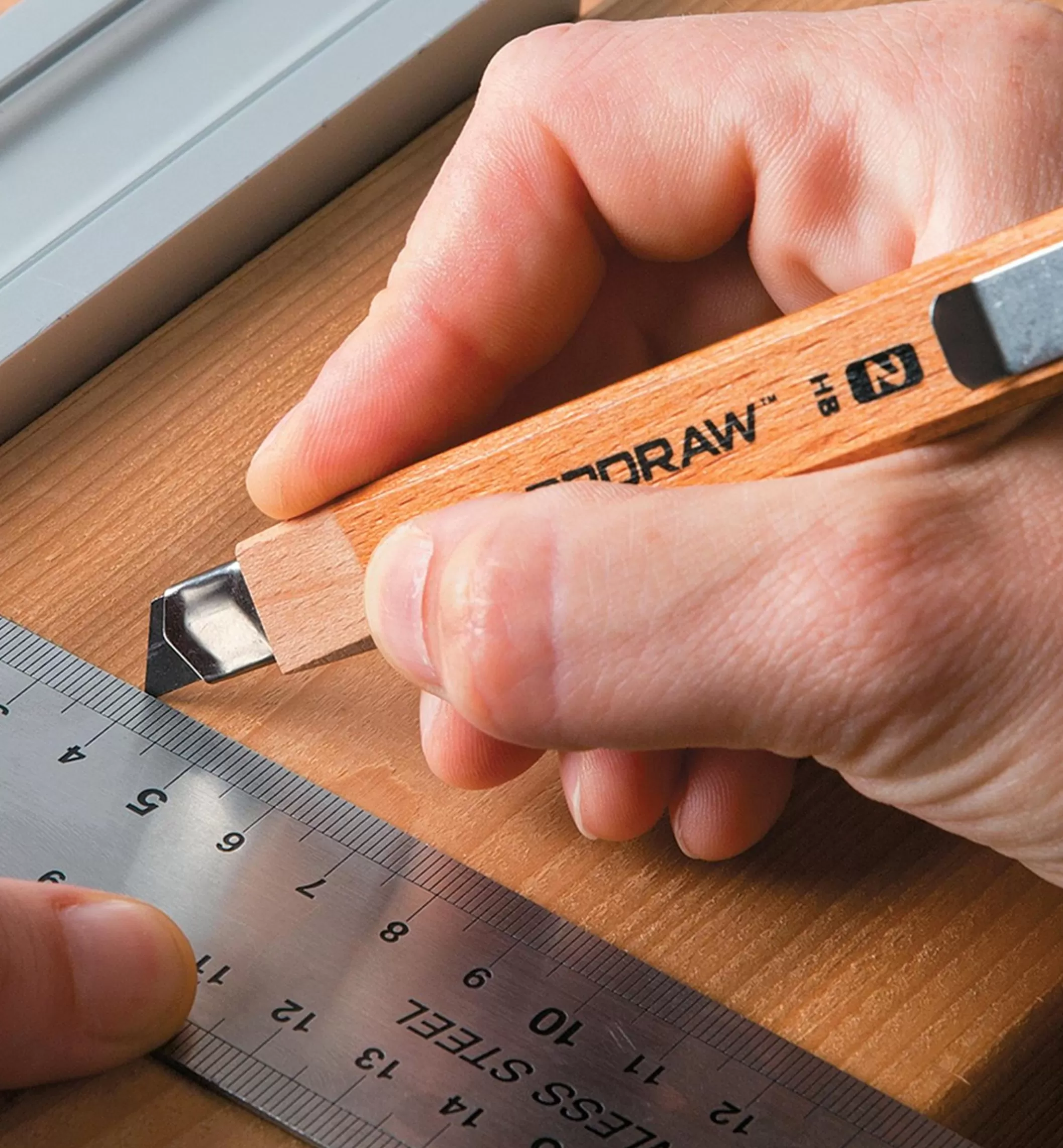 Best Lee Valley SharpDraw Pencil