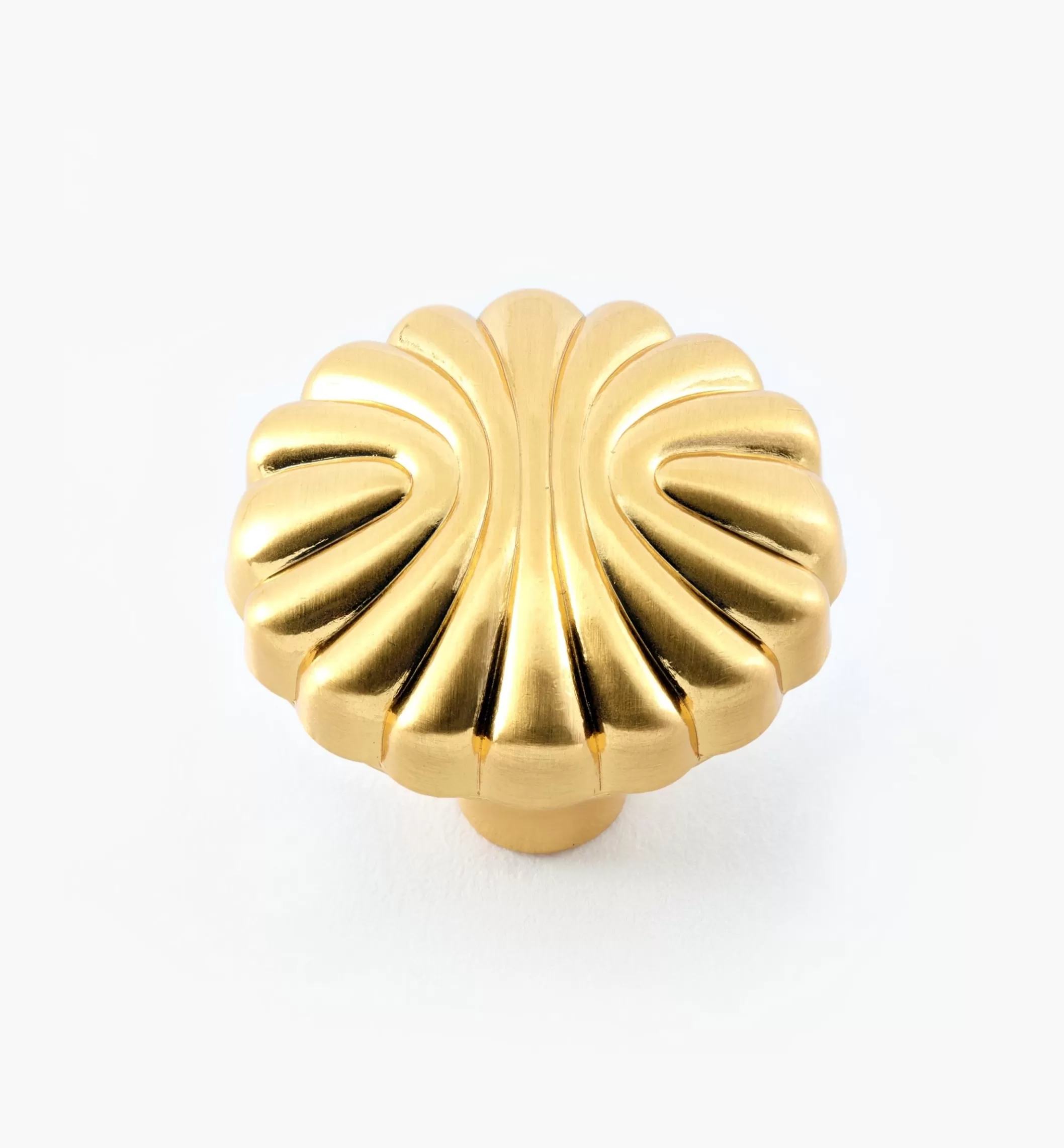 Cheap Lee Valley Shell Motif Knobs