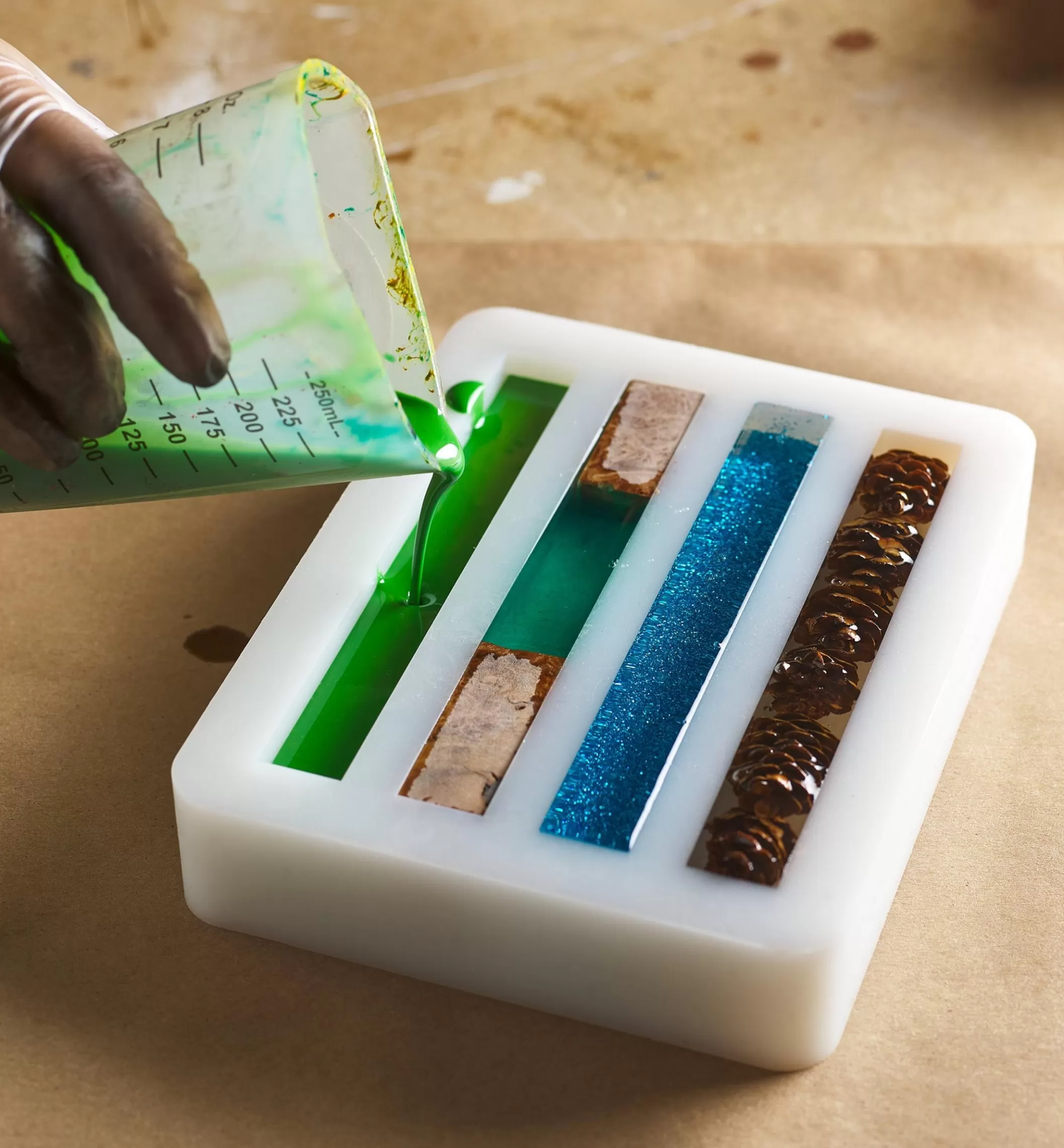 Hot Lee Valley Silicone Pen Mold