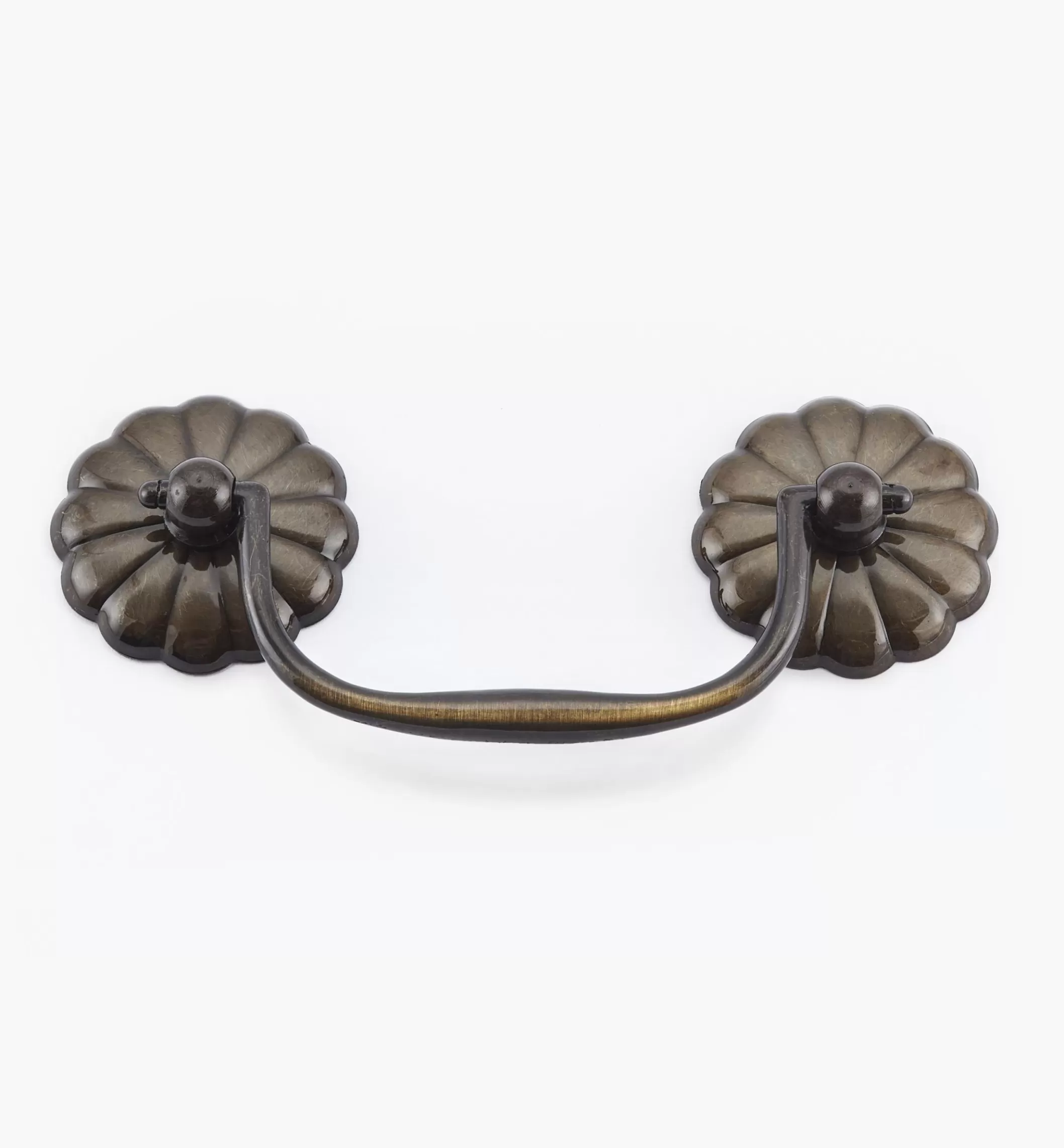 Clearance Lee Valley Stamped Petal Cabinet Handles