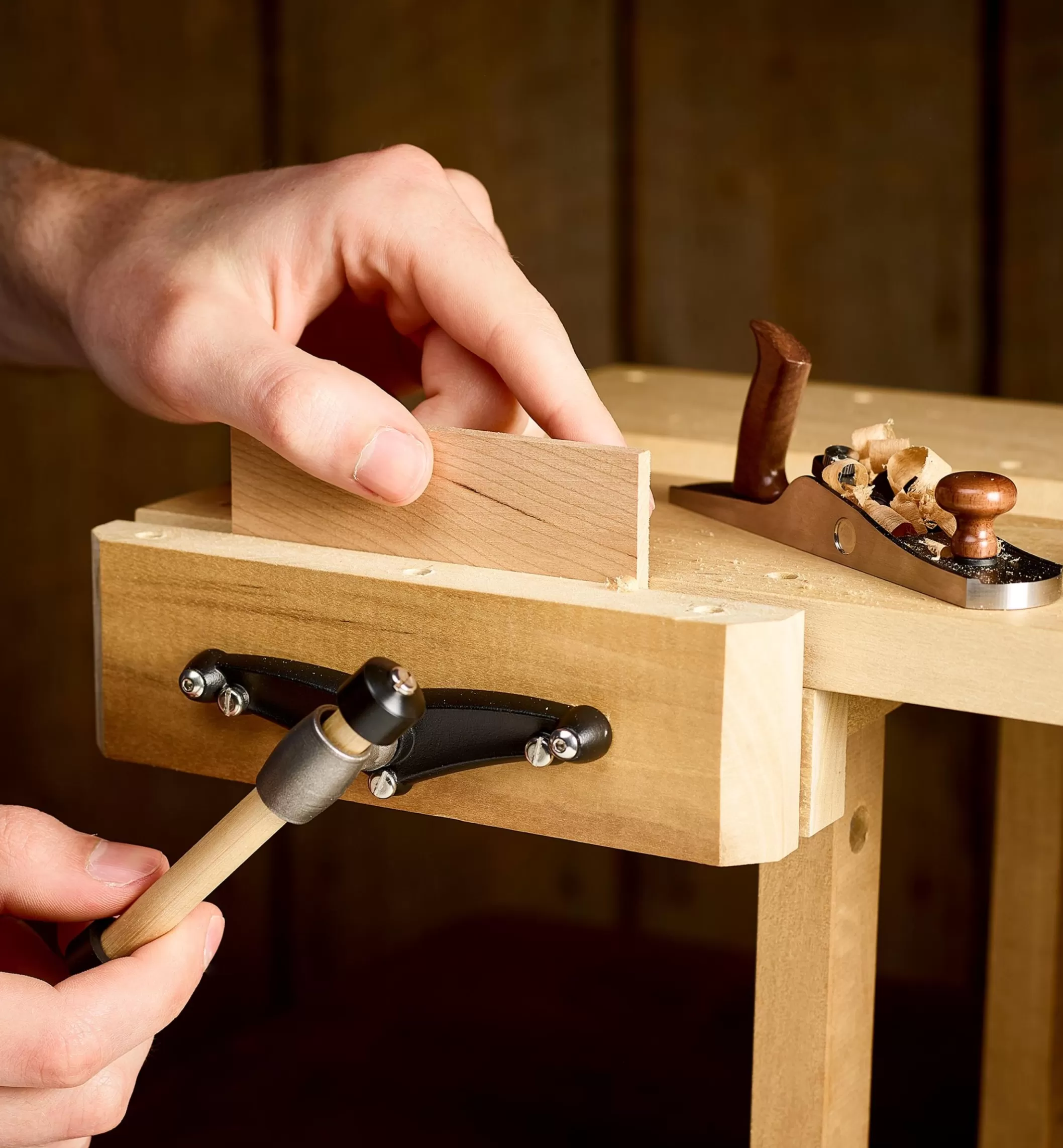 Best Sale Lee Valley Veritas Miniature Bench Vise